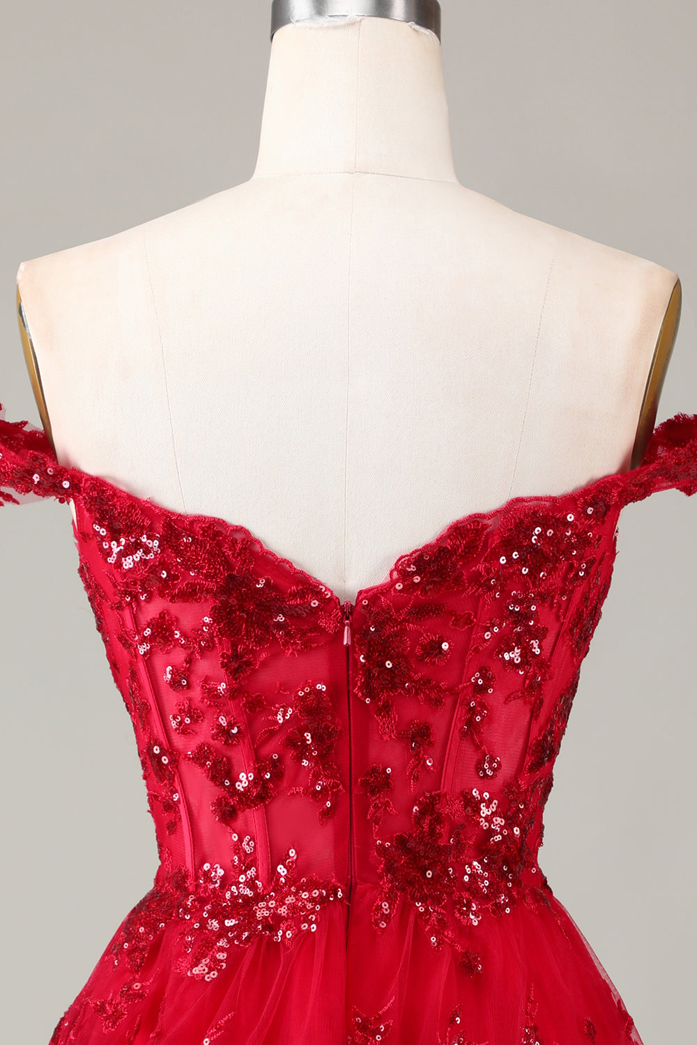 Robe de soirée courte trapèze avec corset rouge scintillant en dentelle à plusieurs niveaux