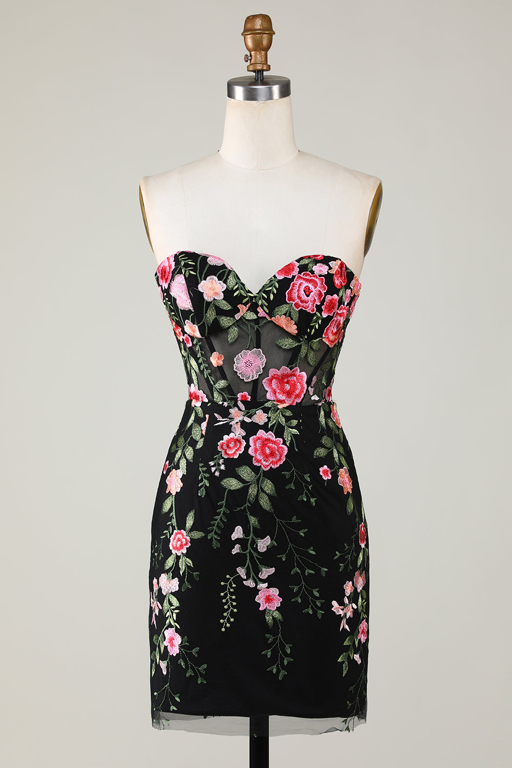Robe de graduation noire chérie avec appliques
