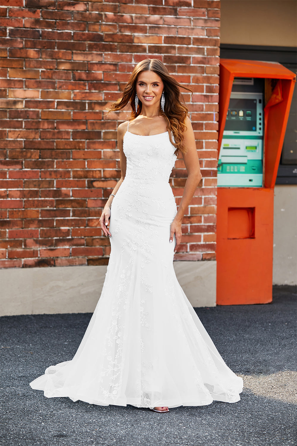 Robe de mariée longue en dentelle sirène blanche