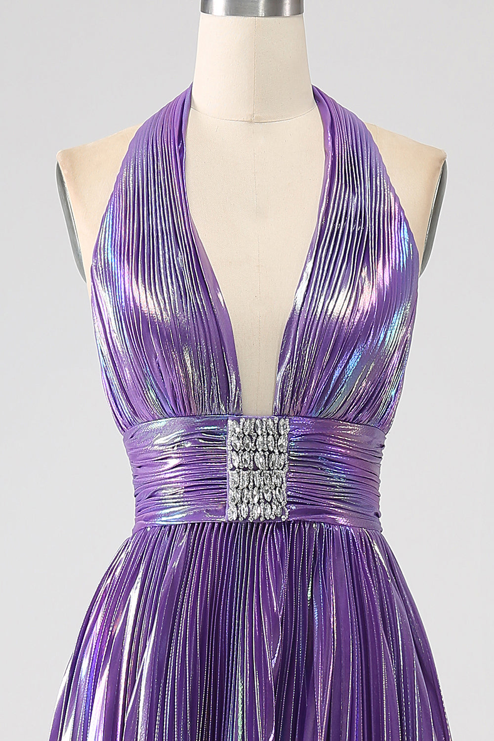 Robe de bal longue plissée métallisée violette pailletée avec fente