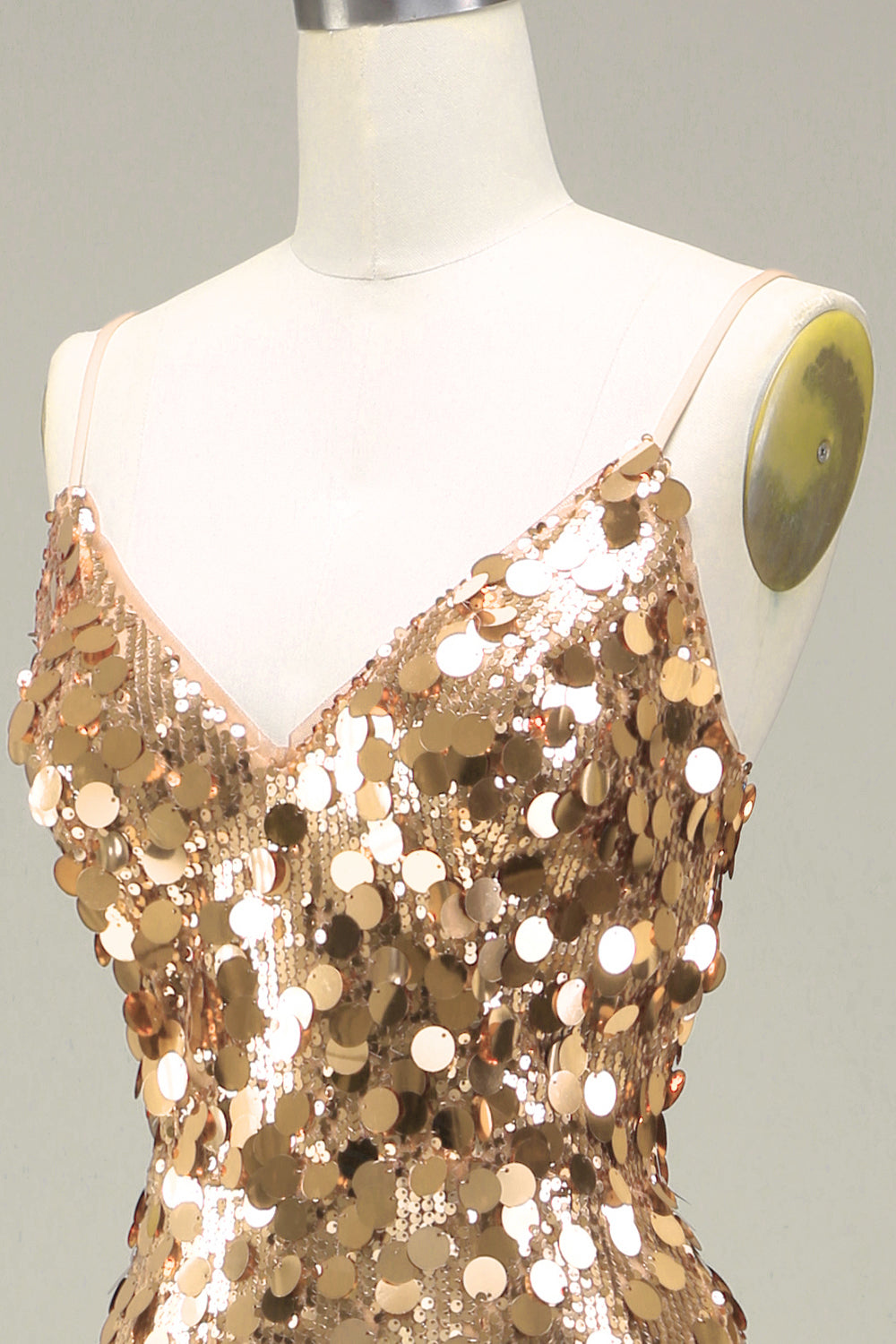 Robe de bal sirène en paillettes dorées scintillantes avec fente