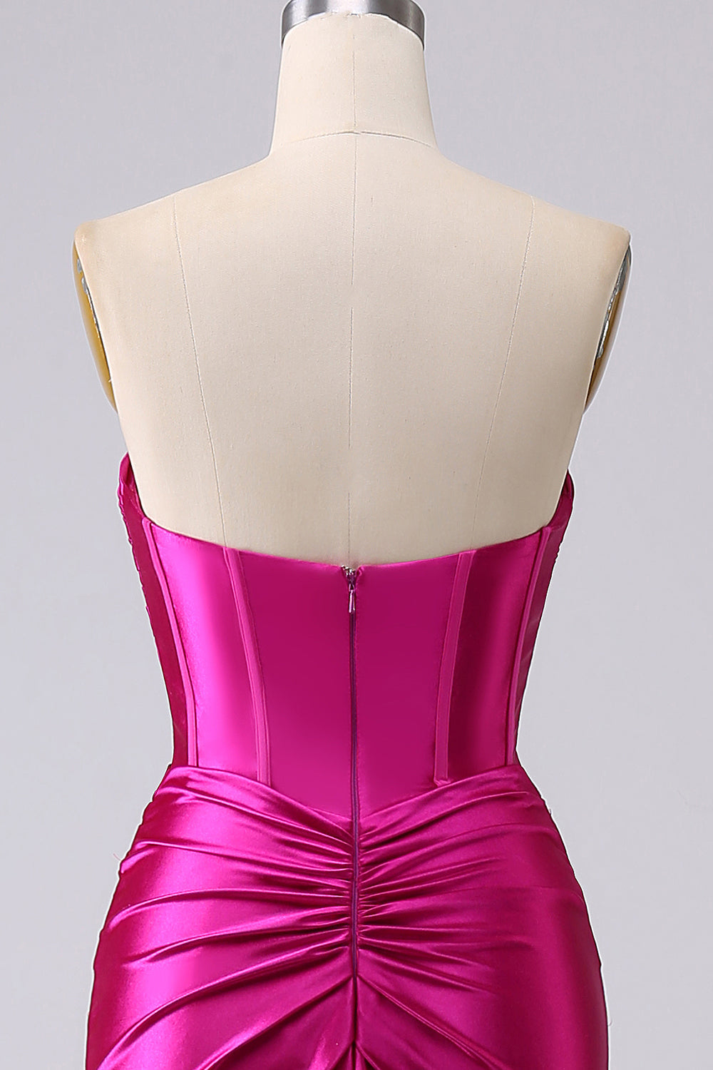 Robe de bal longue corsetée cœur sirène fuchsia pailletée avec fente