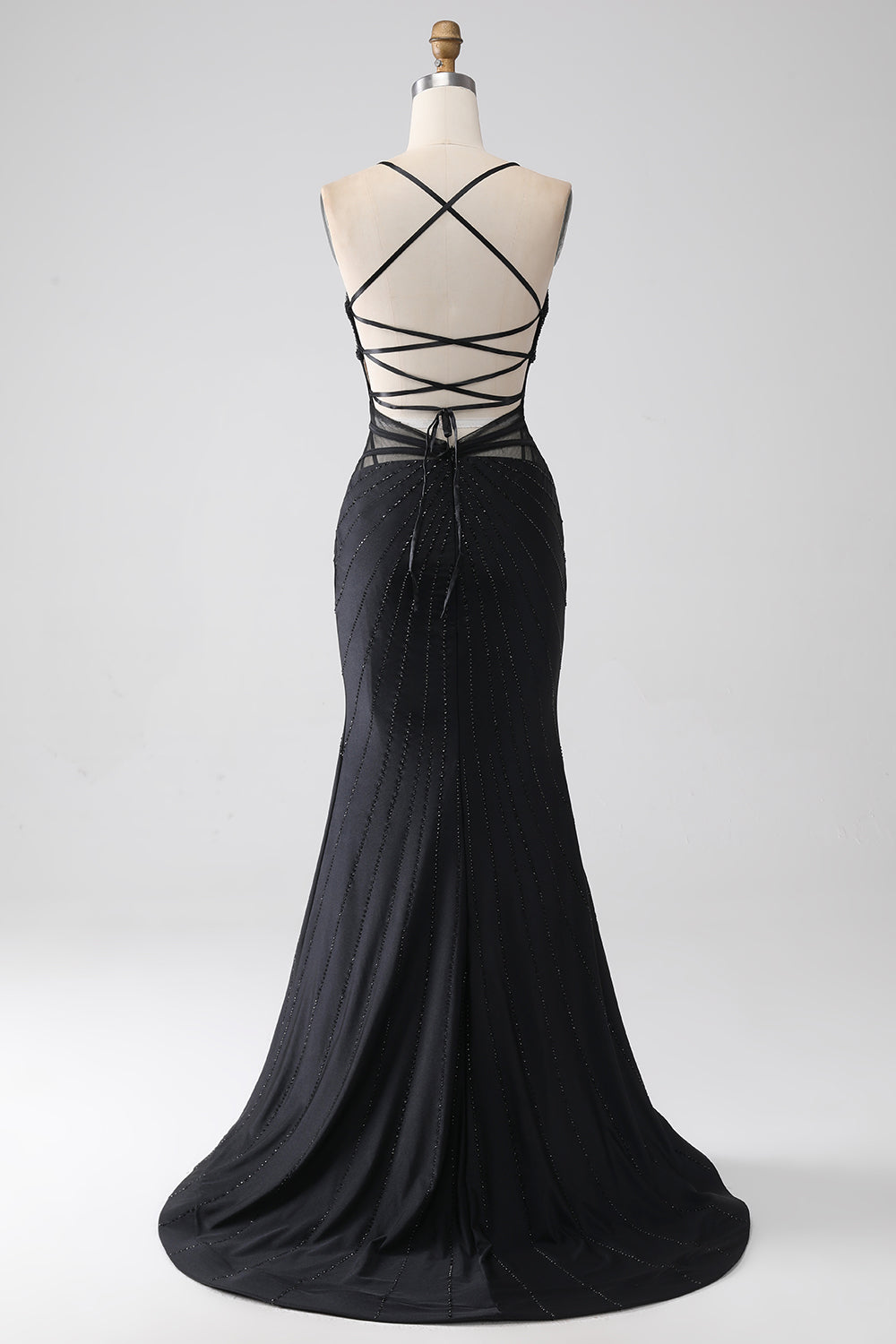 Robe de bal longue sirène noire à fines bretelles et fente