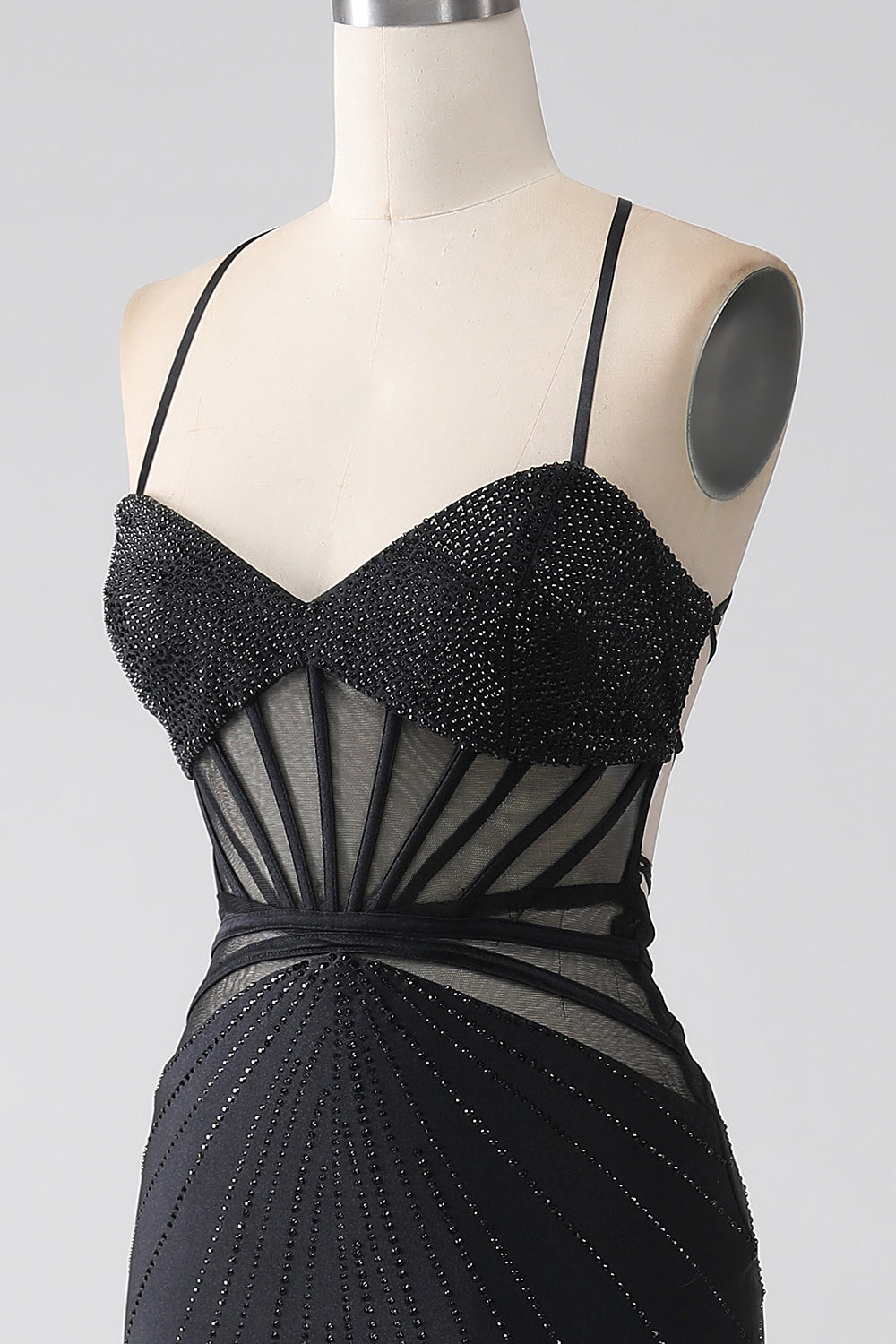 Robe de bal longue sirène noire à fines bretelles et fente