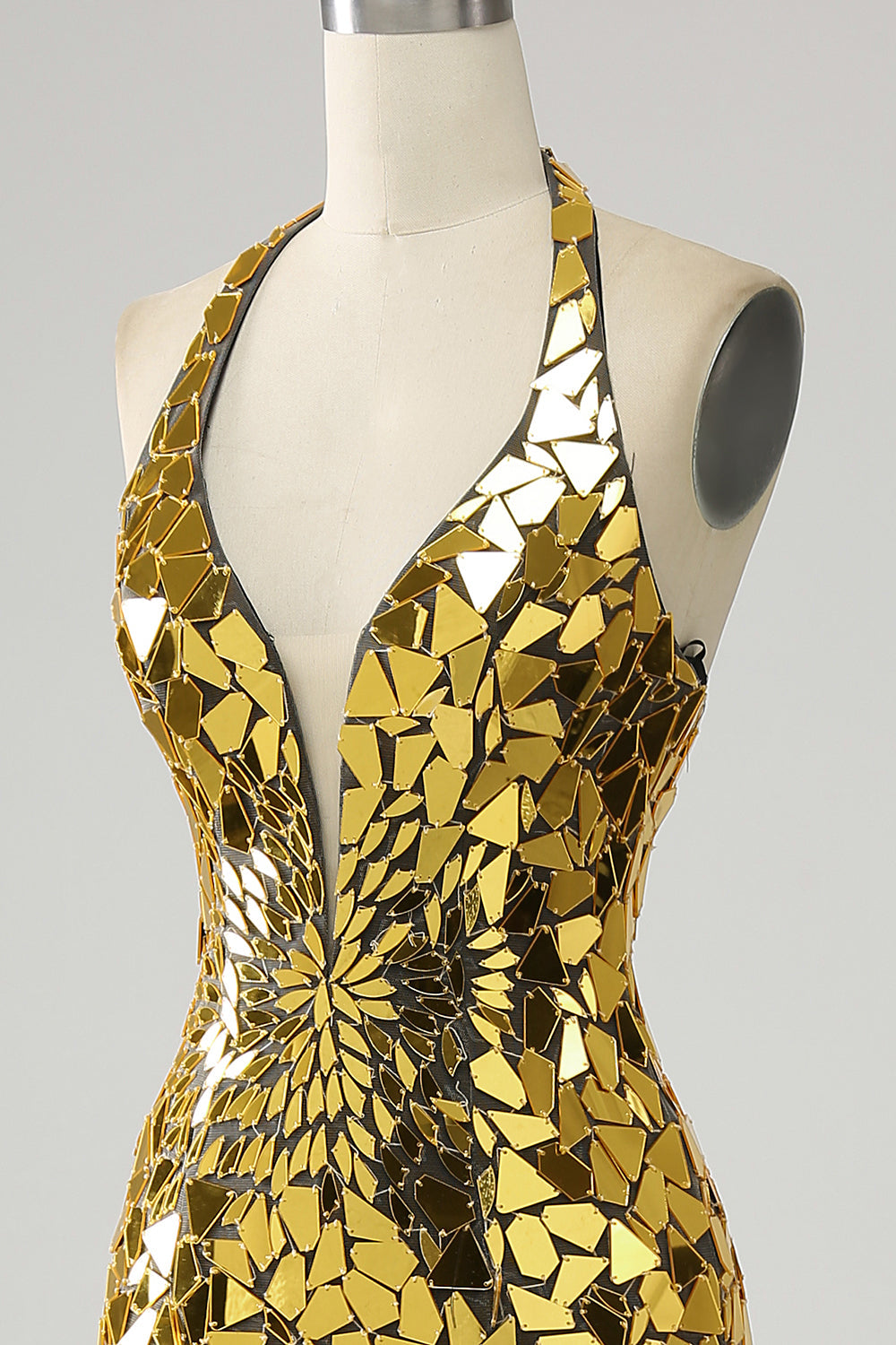 Robe de bal sirène dorée dos nu décolleté plongeant avec fente haute