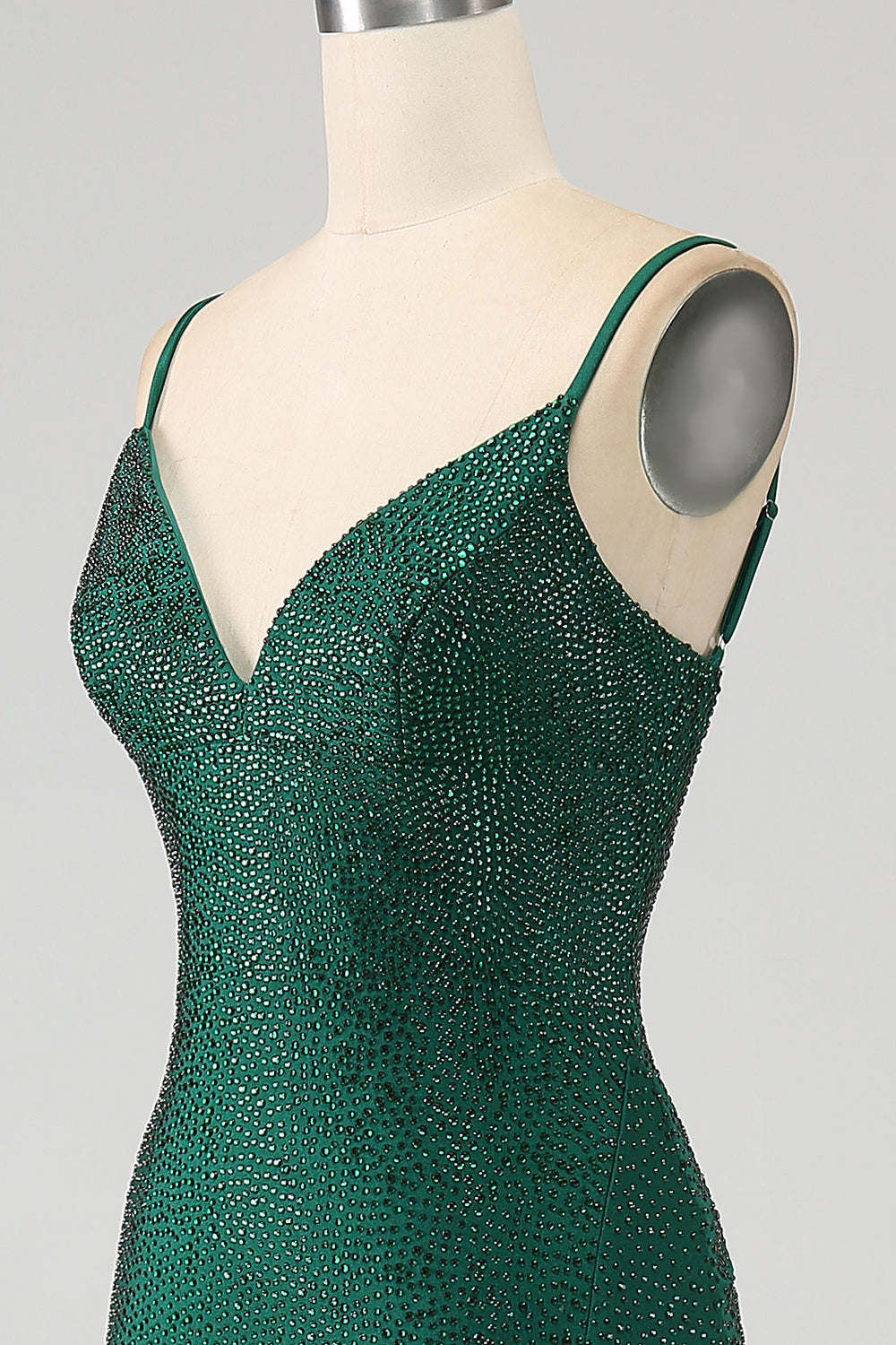 Robe de bal de sirène longue, vert foncé chatoyant, perlée avec fente