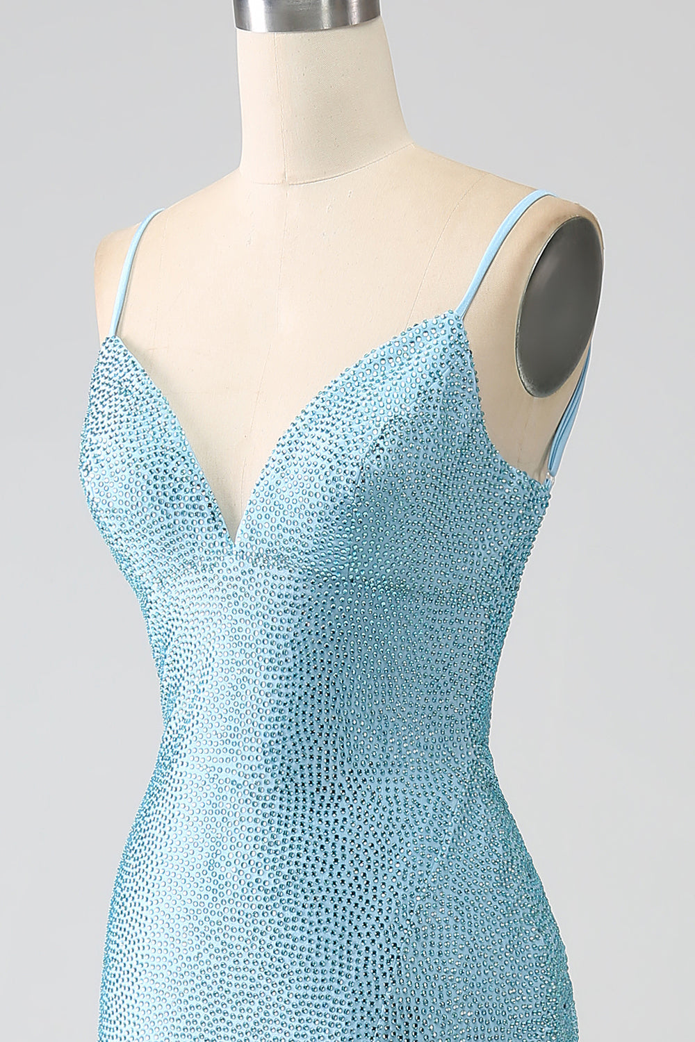Robe de bal de sirène longue, vert foncé chatoyant, perlée avec fente