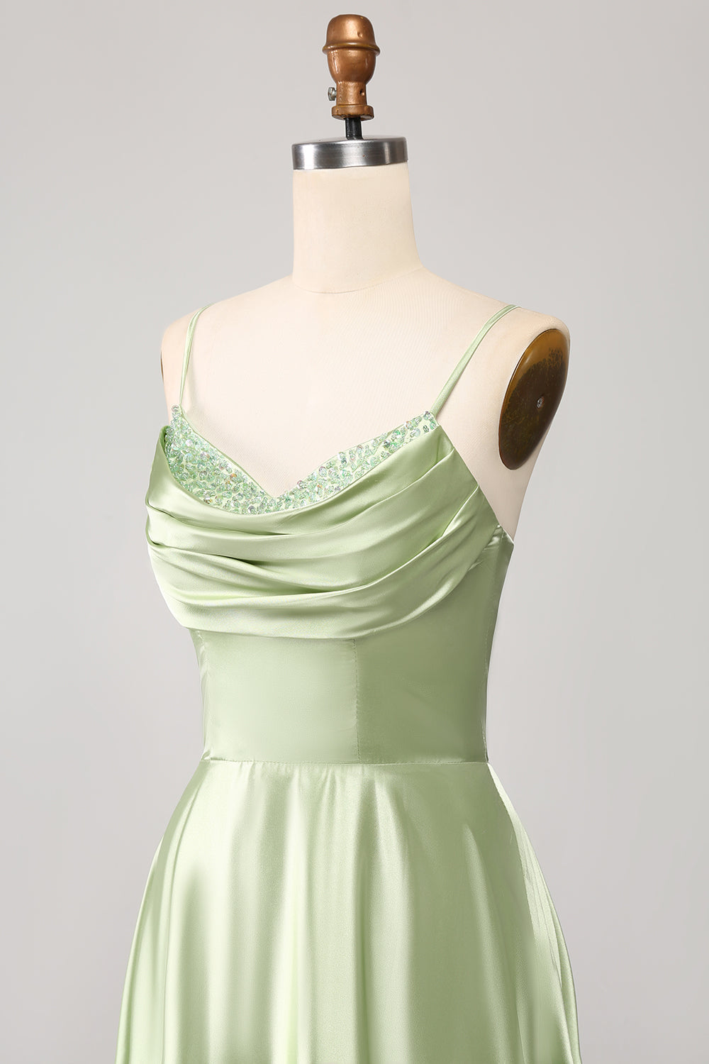 Robe de bal longue en satin coupe A à col bénitier Dusty Sage