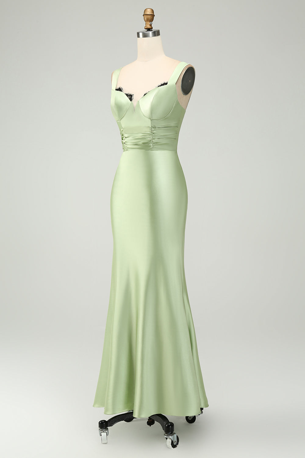 Vestido largo de sirena de satén verde con encaje de pestañas para dama de honor