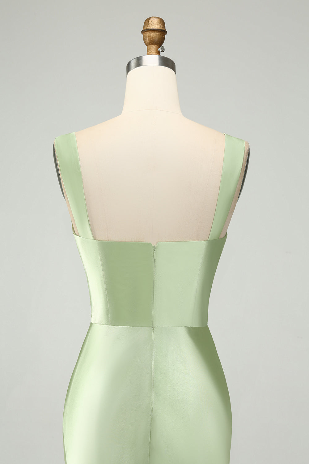 Vestido largo de sirena de satén verde con encaje de pestañas para dama de honor