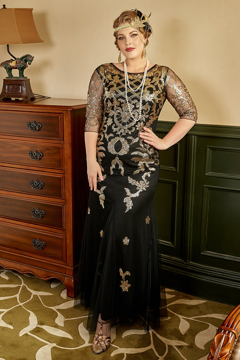 Robe Charleston Grande Taille Noire et Dorée Années 20 Gatsby avec Accessoires