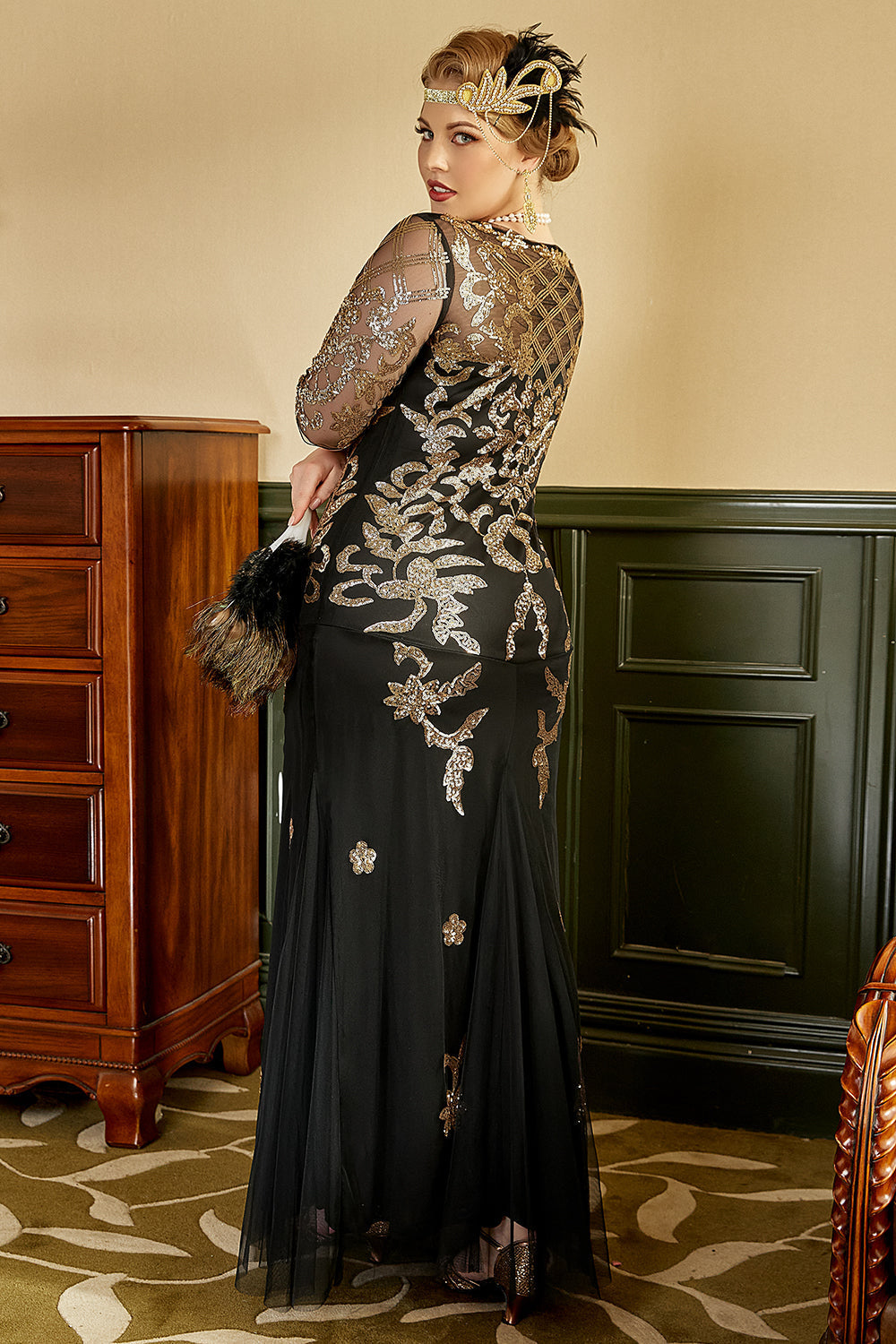 Robe Charleston Grande Taille Noire et Dorée Années 20 Gatsby avec Accessoires