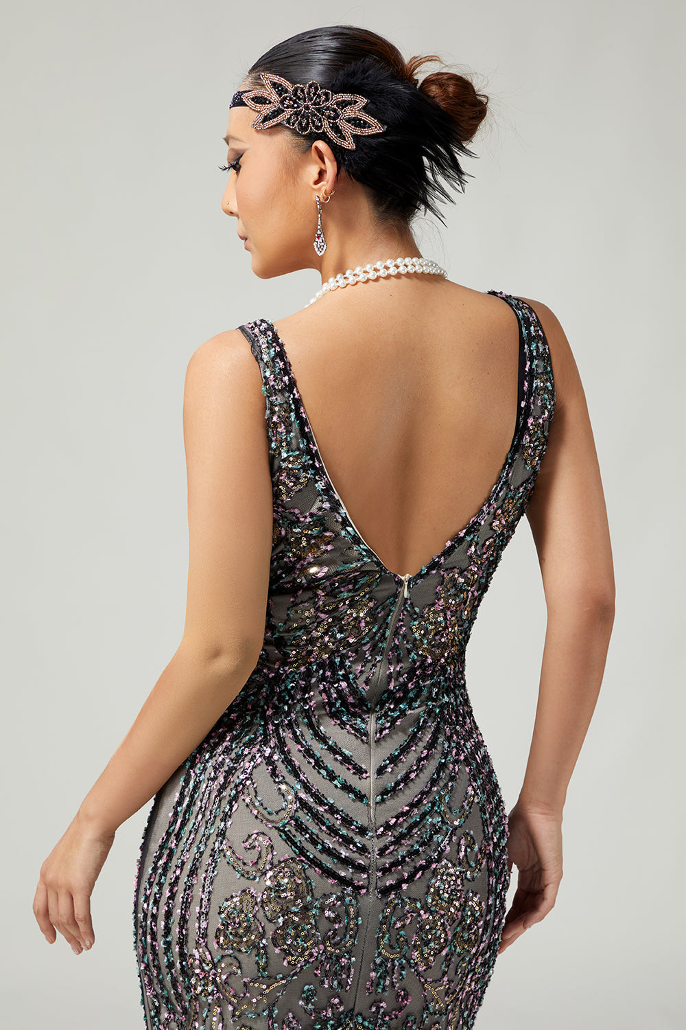 Black Apricot Bodycon Fringed Sequin 1920s Dress With 5-Piece Accessories Set