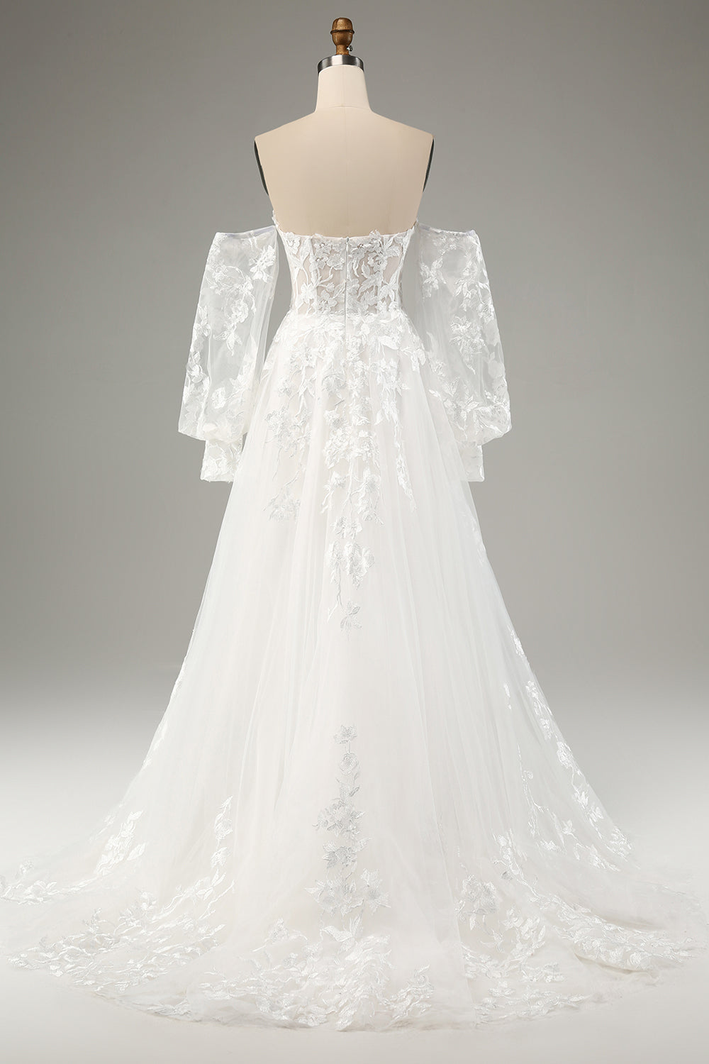 Robe de mariée évasée en tulle blanc avec manches longues et appliques en dentelle
