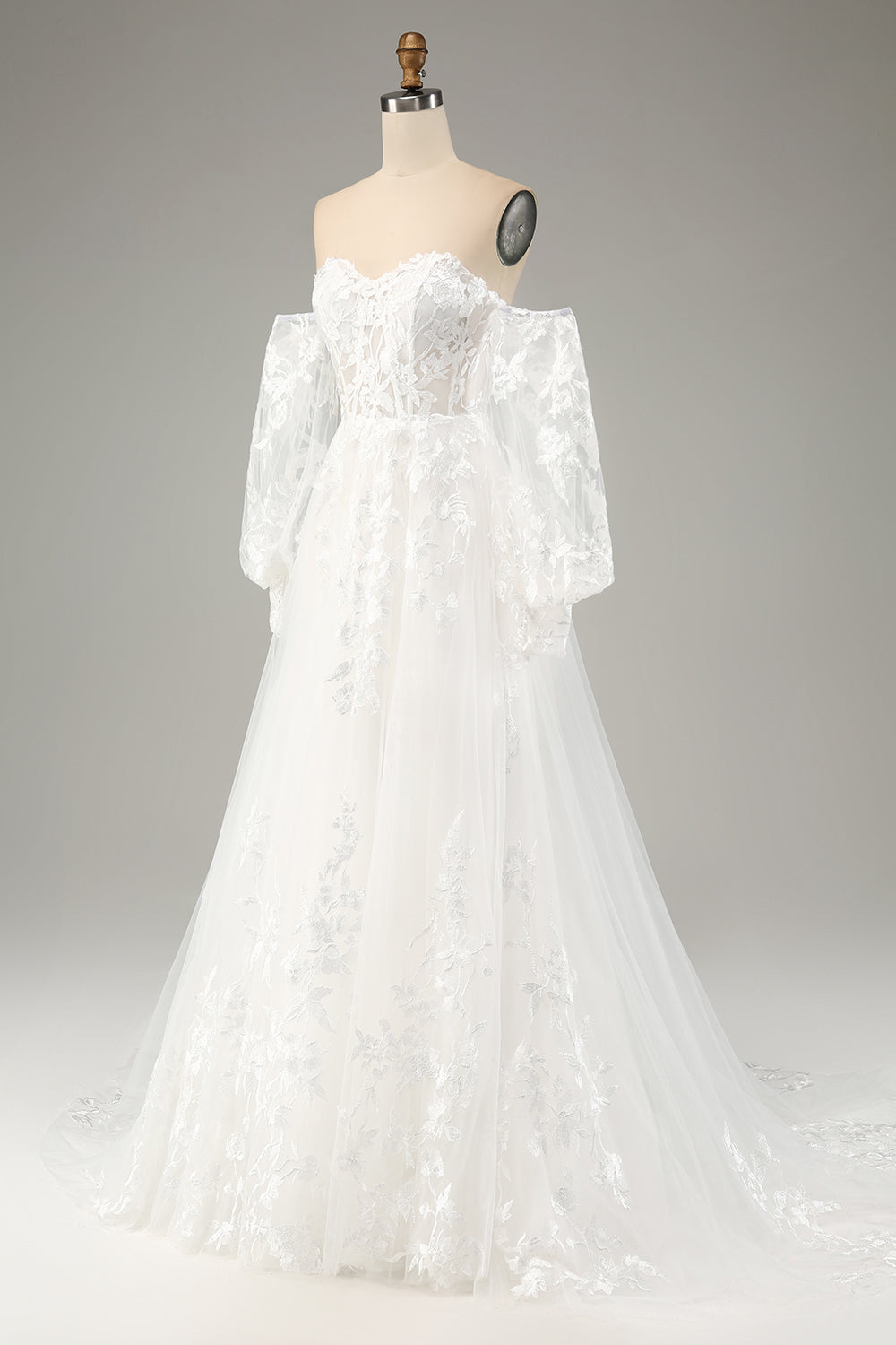Robe de mariée évasée en tulle blanc avec manches longues et appliques en dentelle