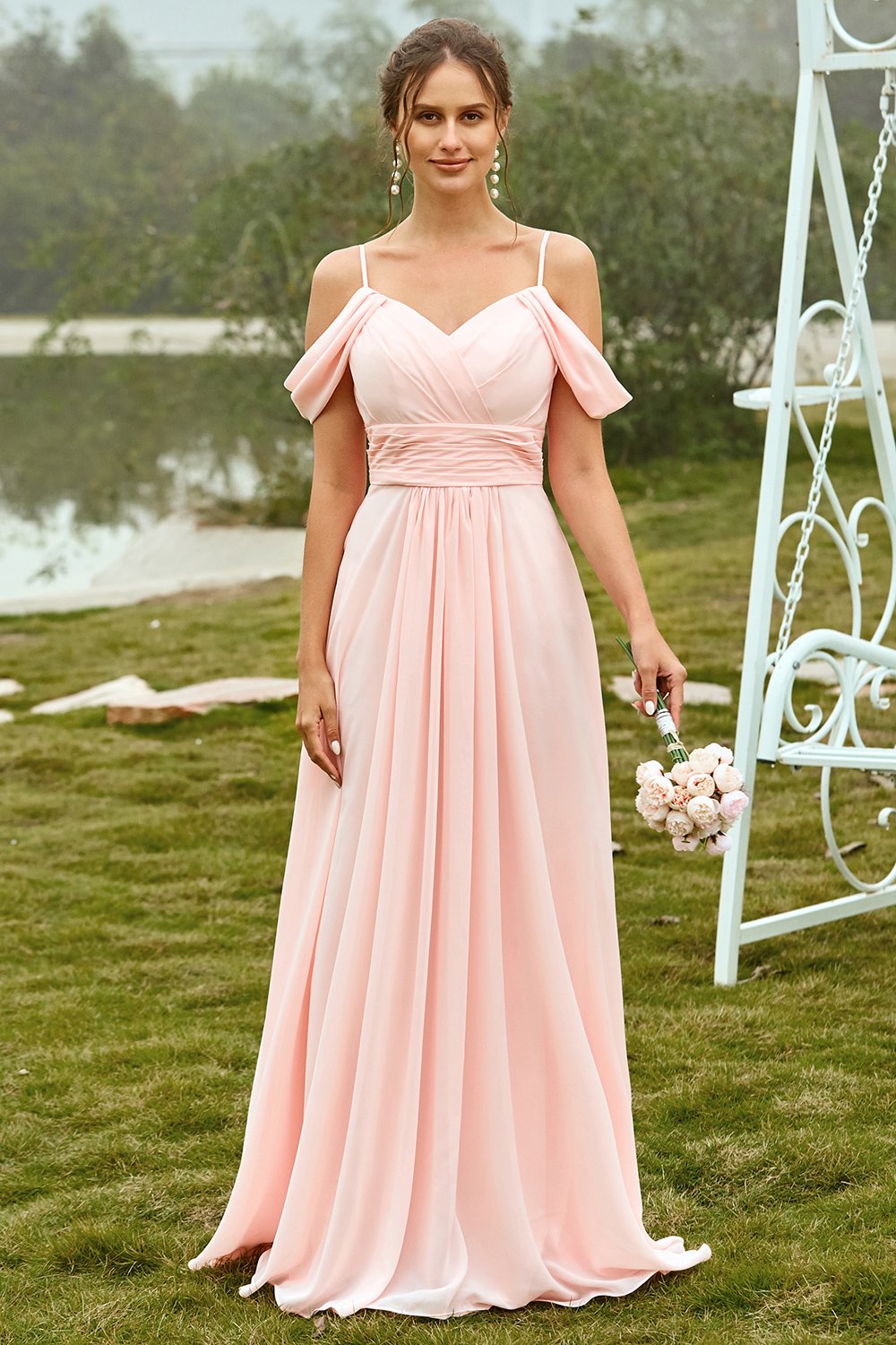 Robe de demoiselle d'honneur blush épaules dénudées