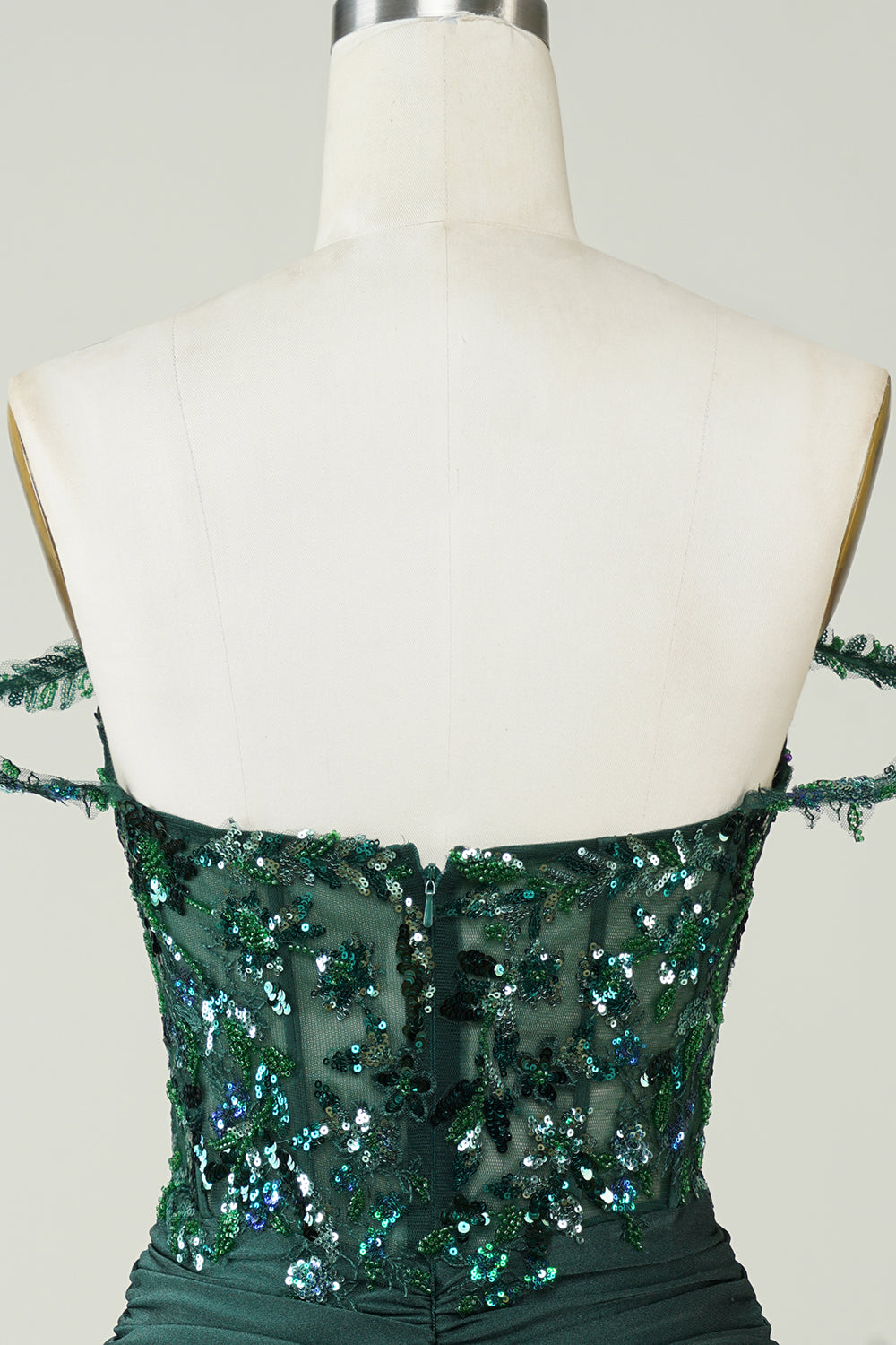 Robe de bal courte vert foncé fourreau unique à épaules dénudées avec appliques
