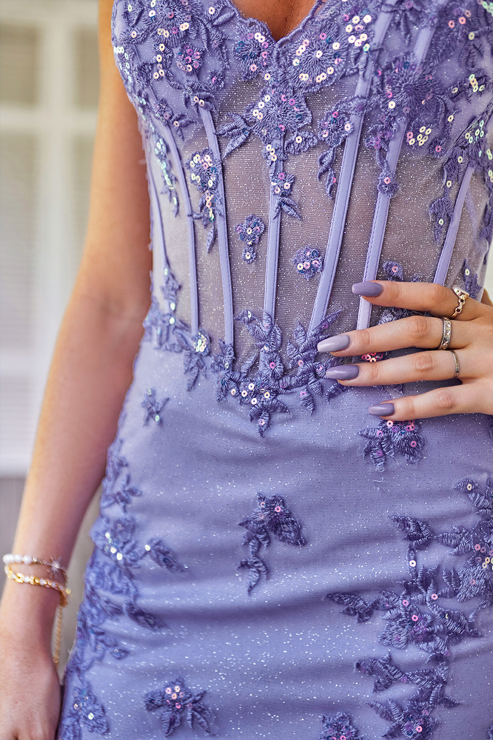 Robe de diplôme corset violet scintillant avec appliqués
