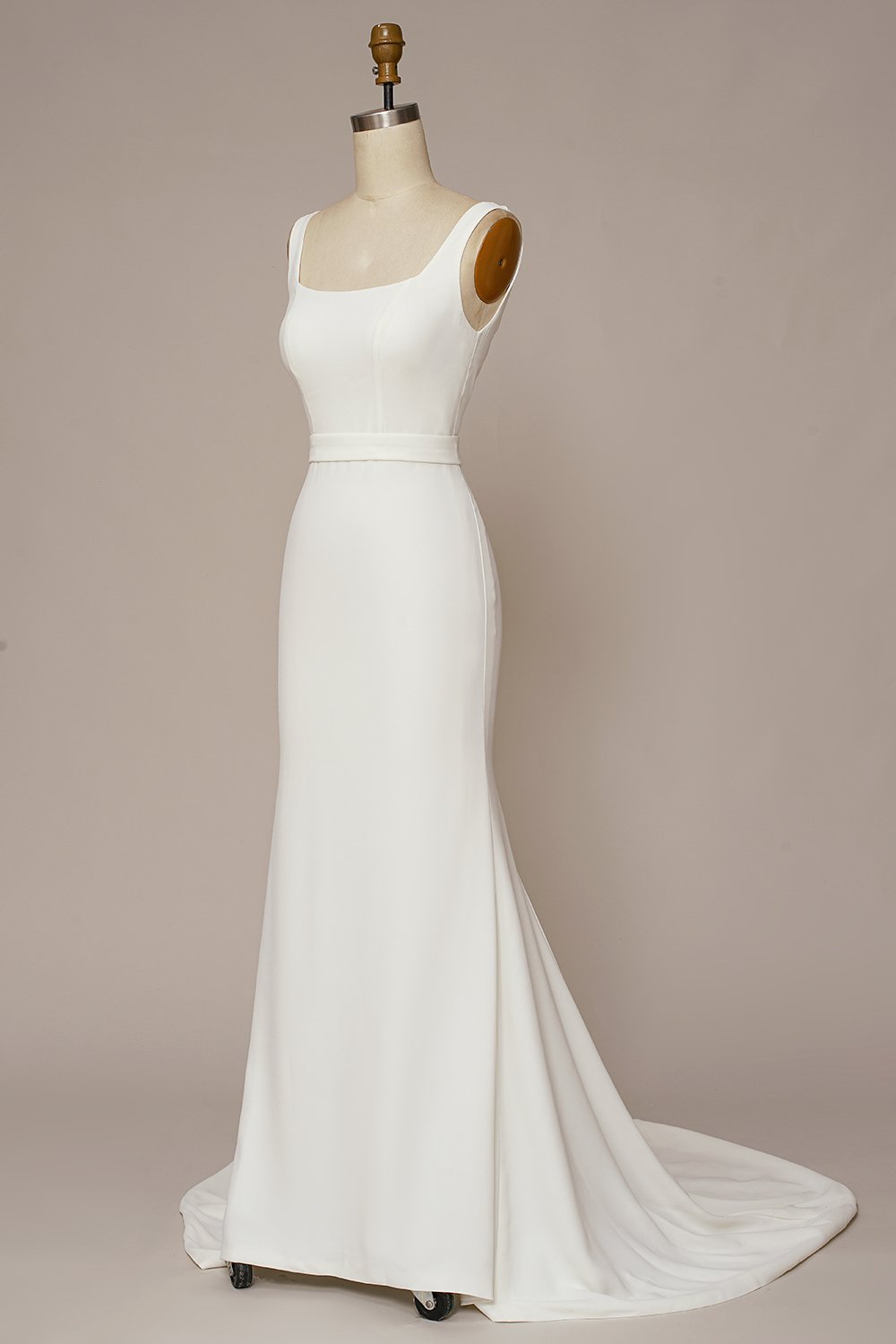 Robe de mariée sirène à encolure carrée