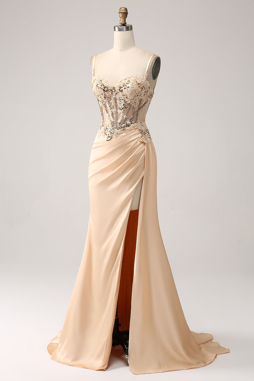Élégante Robe de Bal Sirène Champagne en Satin Plissé avec Appliques