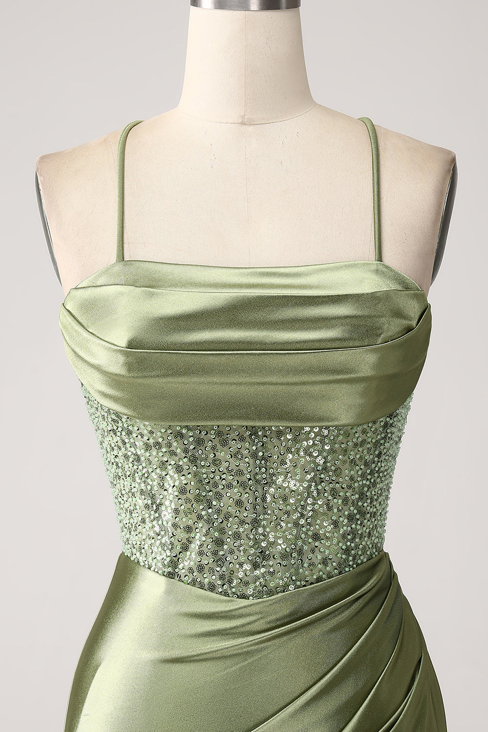 Robe de bal longue sirène verte à col bénitier, sequins et fente