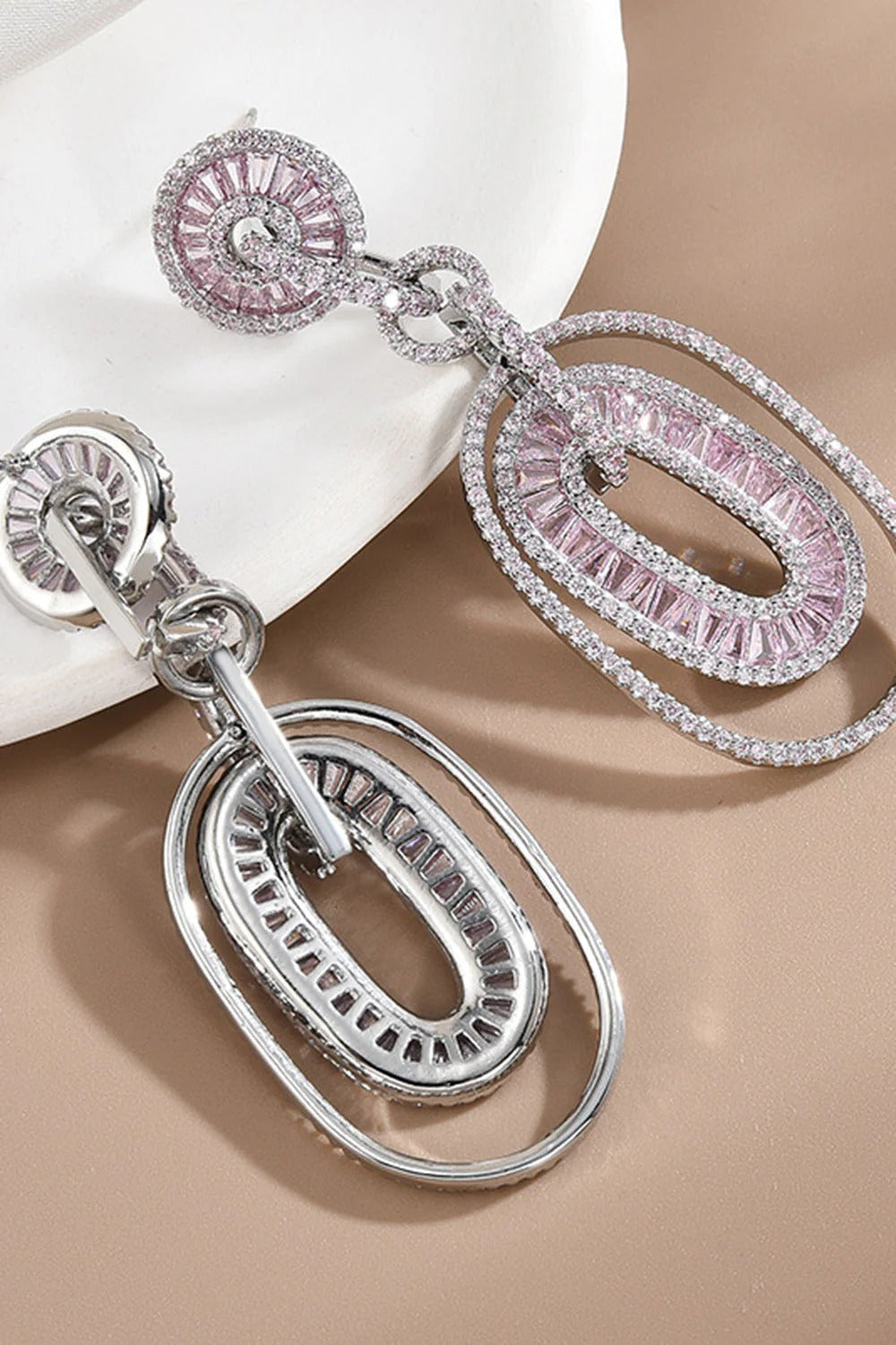 Aretes colgantes de fiesta con diamantes de imitación rosados brillantes