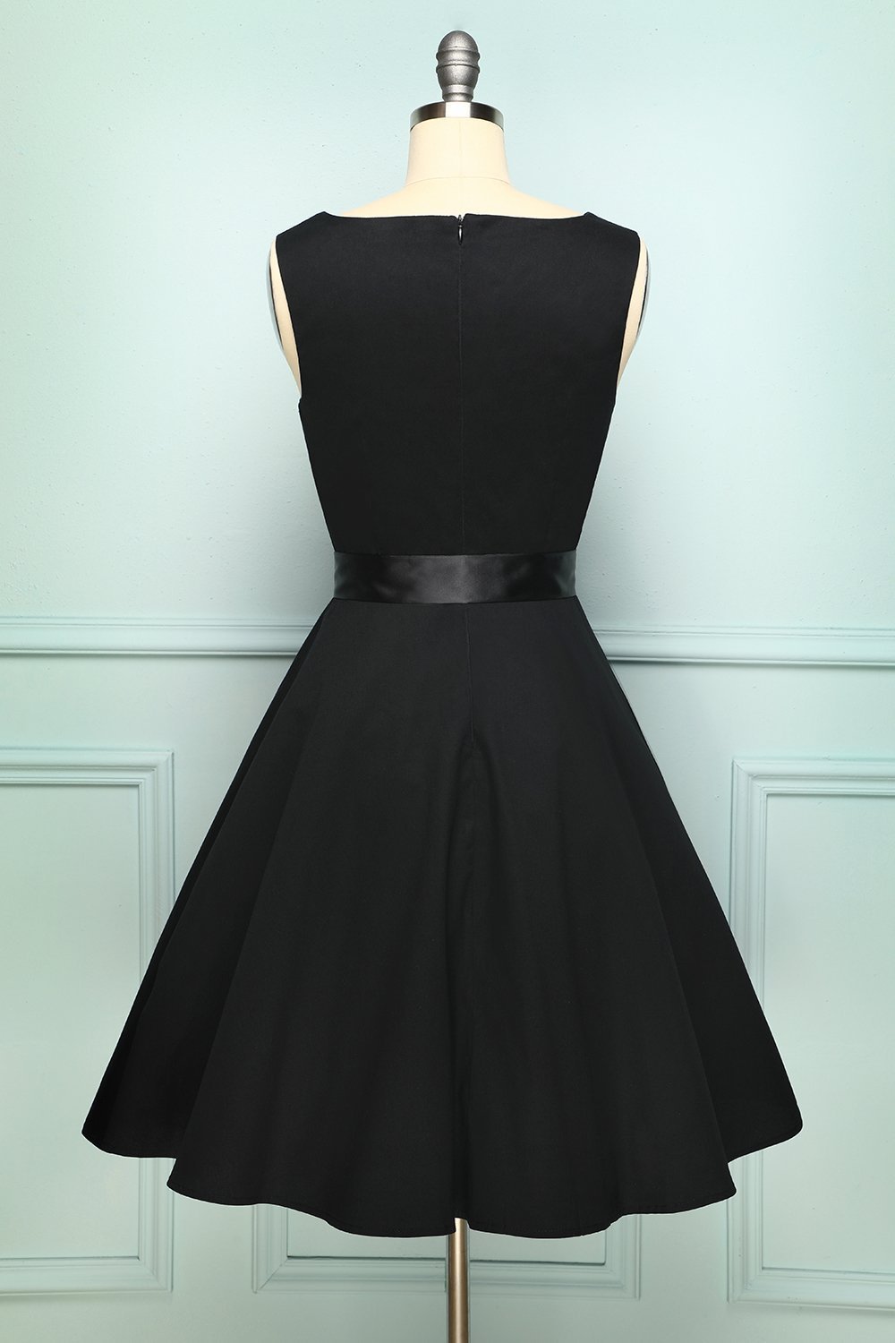 Vestido Swing Negro Vintage