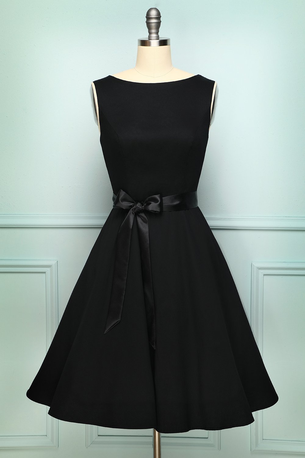 Vestido Swing Negro Vintage