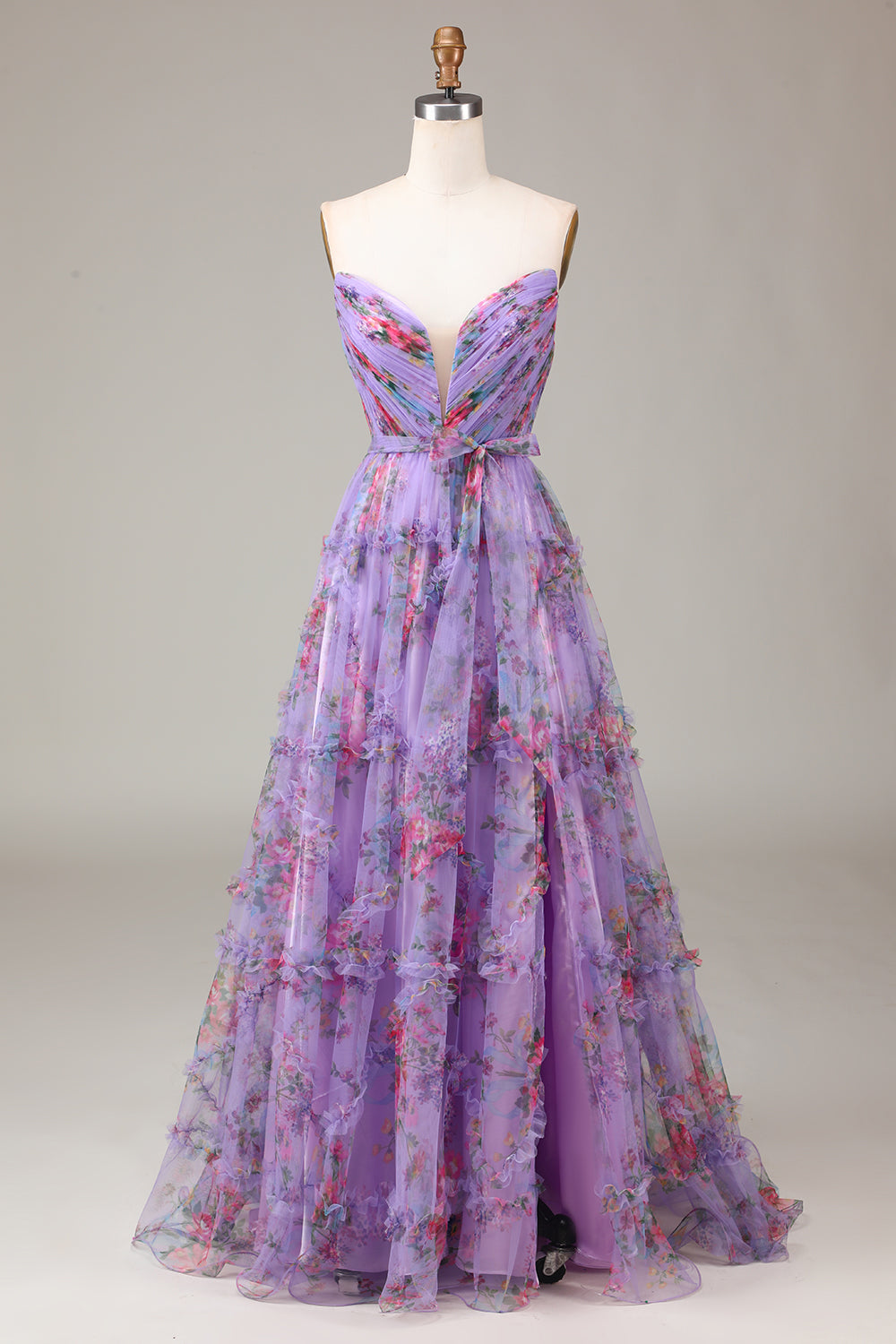 Robe de bal trapèze en mousseline florale violette Sweetheart avec volants