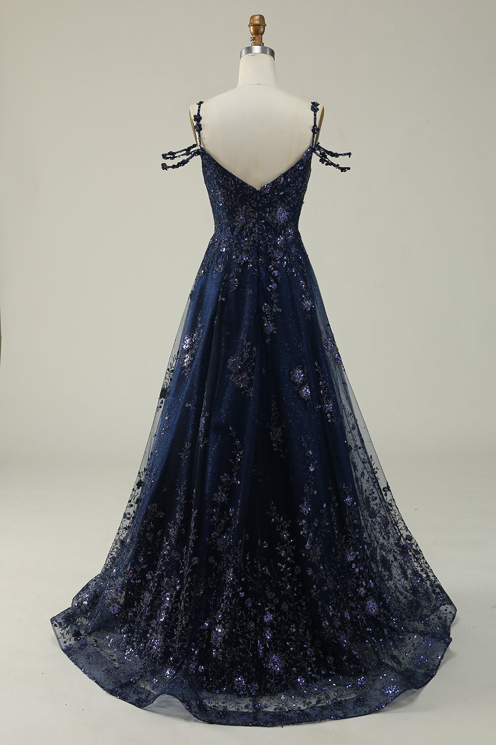 Robe de bal longue bleu marine coupe trapèze à épaules dénudées