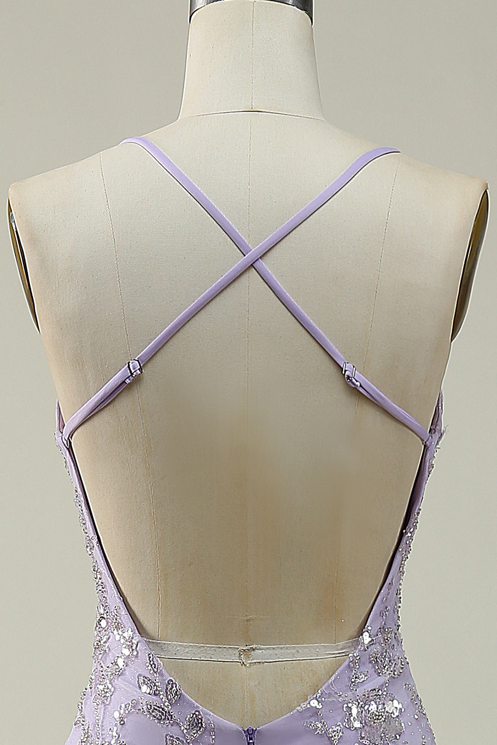 Robe de bal longue sirène violette à fines bretelles et perles
