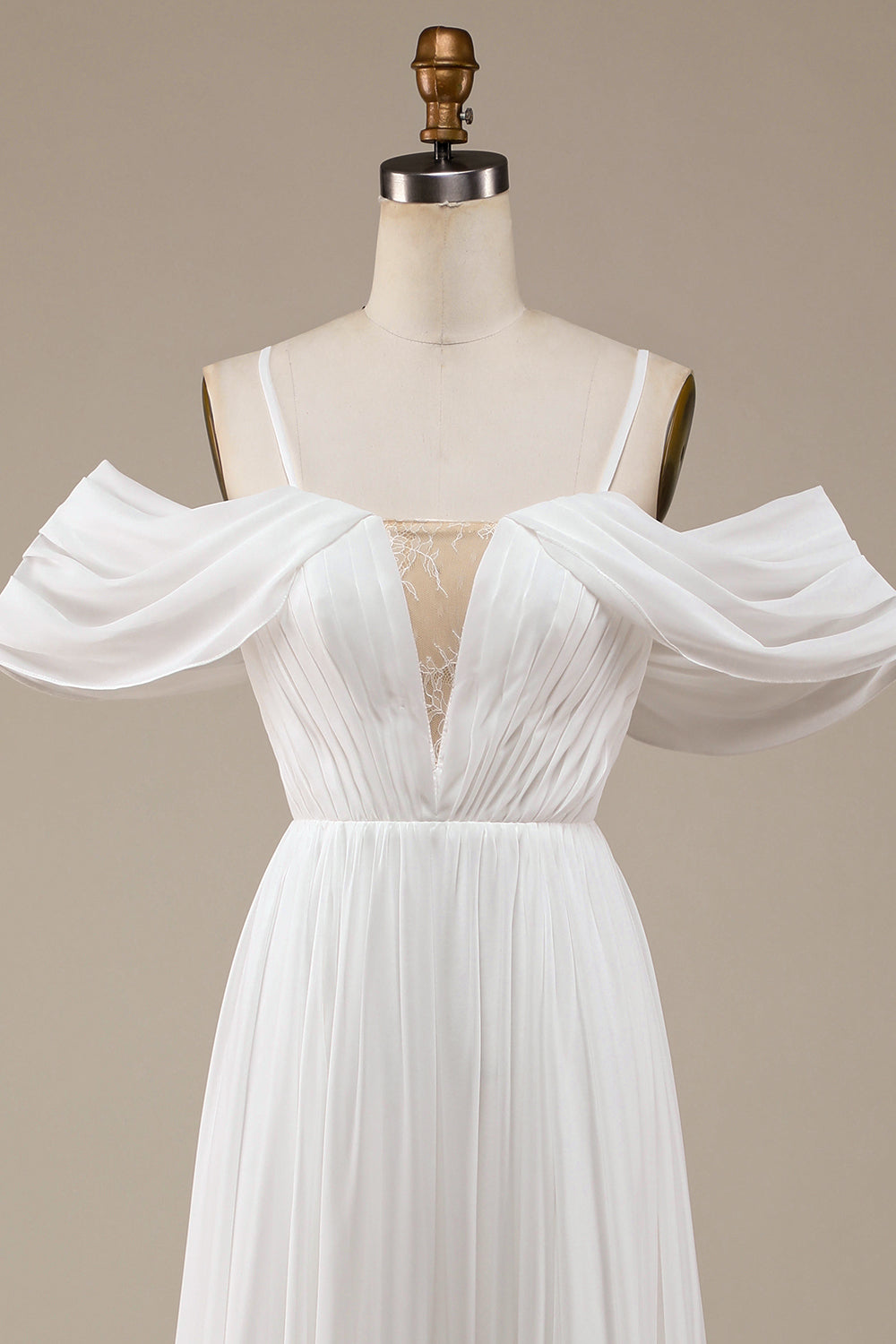 Robe de mariée bohème en mousseline froissée ivoire