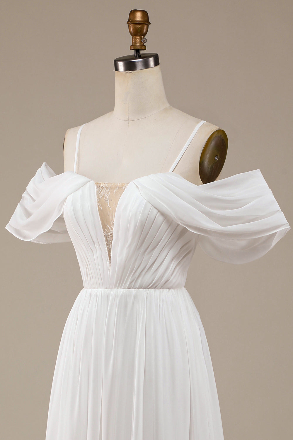 Robe de mariée bohème en mousseline froissée ivoire