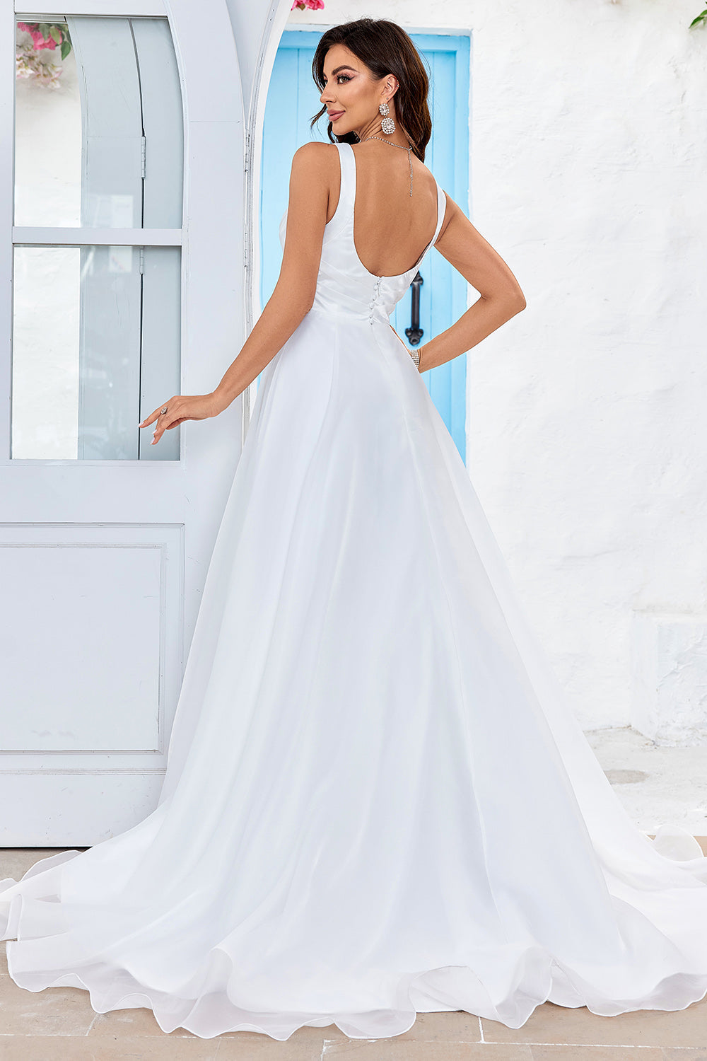 Simple Ivory Organza Scoop Neck Sweep Train A-Line Wedding Dress