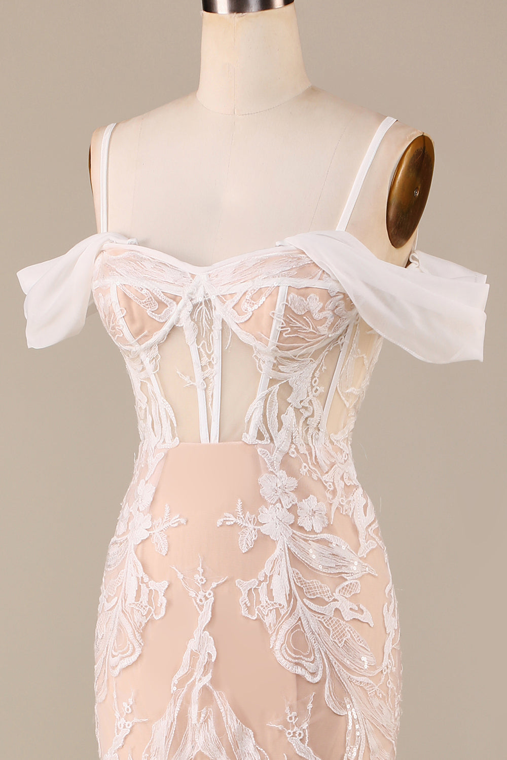 Robe de mariée longue sirène champagne avec dentelle