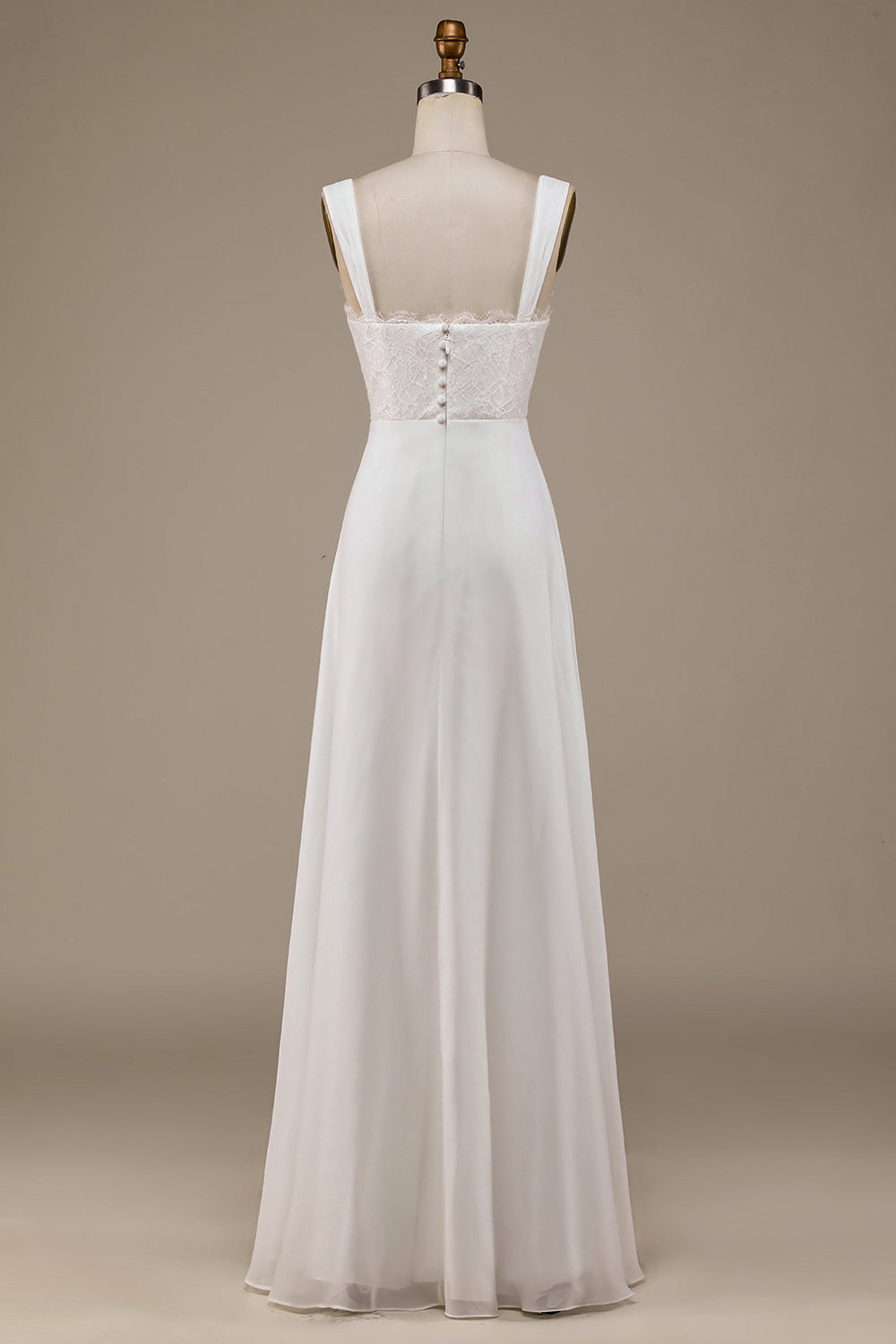 Robe de mariée bohème ivoire à encolure dégagée et en dentelle